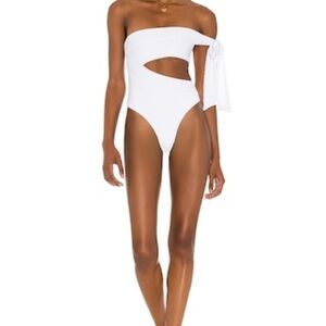 Tularosa Omnia One Piece White One-Shoulder Cutout